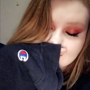 Meet your Posher, Caleigh